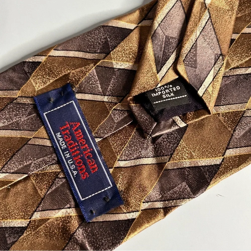 American Traditions Gold and Silver Patterned 57” Silk Tie